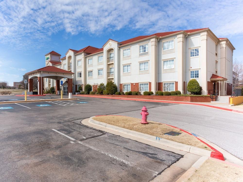 Hotel Holiday Inn Express & Suites Oklahoma City Northwest By Ihg