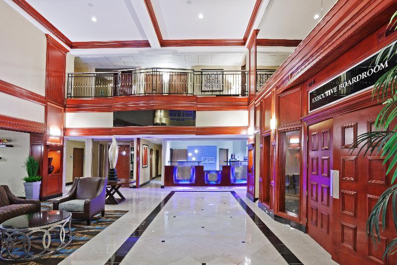 Holiday Inn Express & Suites Oklahoma City Northwest By Ihg 2*