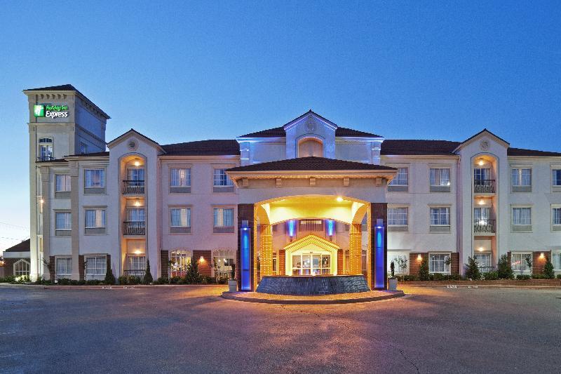 Holiday Inn Express & Suites Oklahoma City Northwest By Ihg Oklahoma City