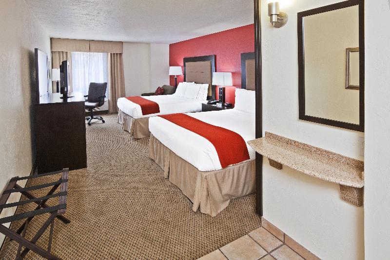 Holiday Inn Express & Suites Oklahoma City Northwest By Ihg Hotel